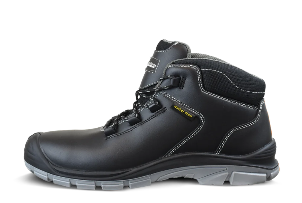 [4.01.20.370.37] Chaussure de securite montante sans metal Safeet Halden 20-370 S3L noire (37)