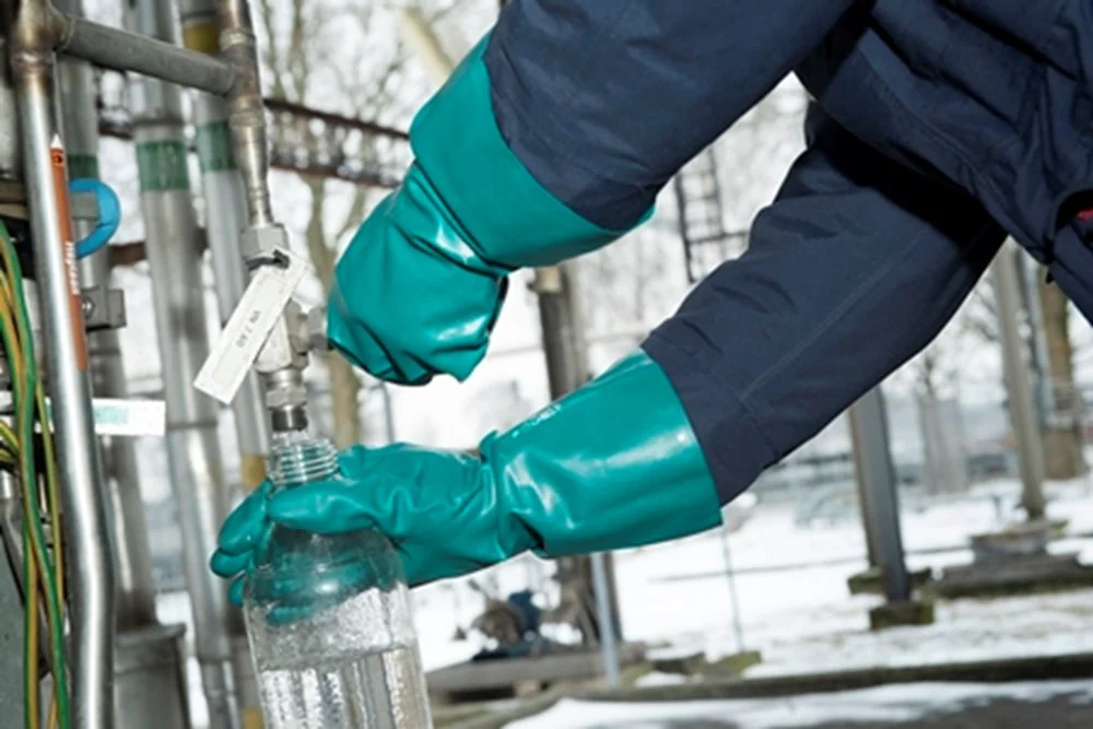 Ansell - Chemisch Bestendige Handschoenen - Vochtmanagement, Verbeterde Grip - AlphaTec 58-335 - Groen